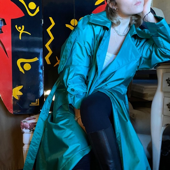 Emerald Green Trench Coat - Picture 4 of 5